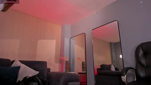 ErikaBenz  online show from February 2026 12:15:01 PM