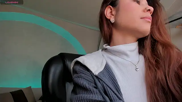 ErikaBenz  online show from October 2025 12:28:01 PM