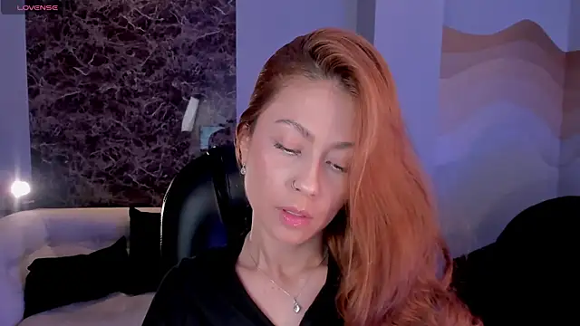 ErikaBenz  online show from March 2025 12:28:01 PM