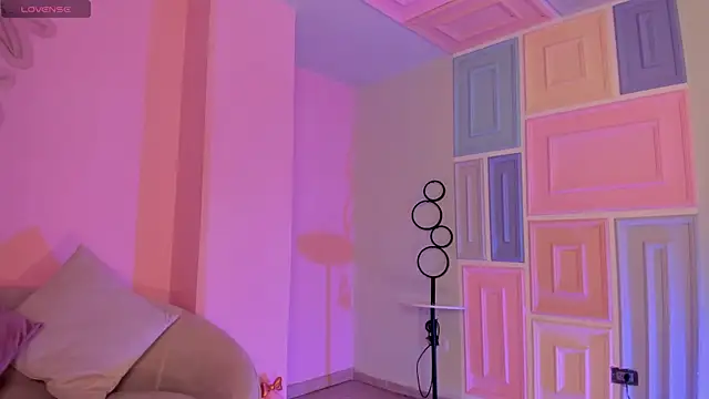 ErikaBenz  online show from November 2025 12:28:01 PM