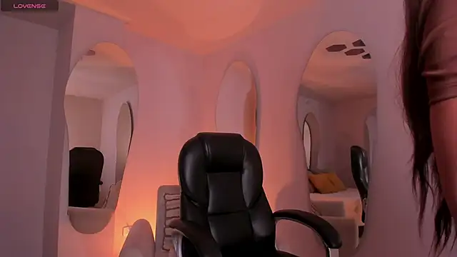 ErikaBenz  online show from January 2026 12:12:02 PM