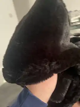 Snapshot of Furdale chatting on March 2025 03:28:02 PM Furdale online show from March 2025 03:28:02 PM