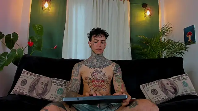 Aron ford online show from June 2026 08:10:01 PM