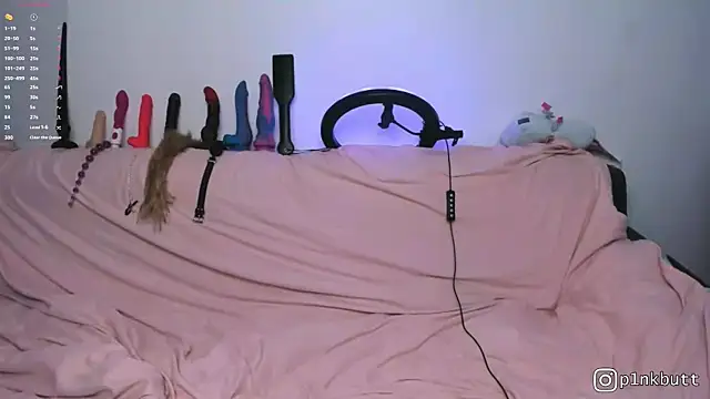 HelenGoat online show from April 2026 02:19:01 AM