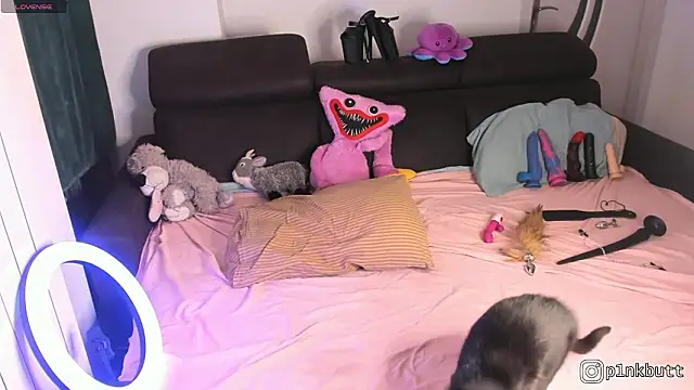 HelenGoat online show from February 2026 03:44:01 PM