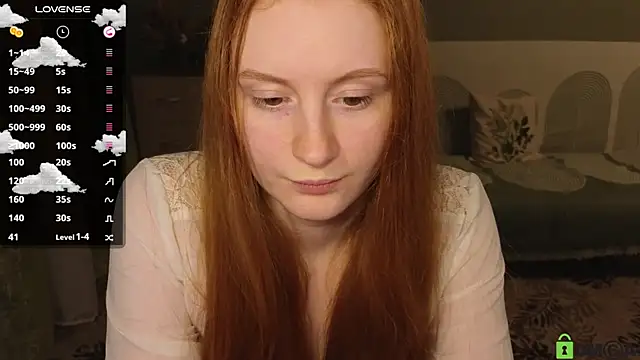 Snapshot of astoria_ross_ chatting on January 2025 03:15:01 PM astoria ross online show from January 2025 03:15:01 PM