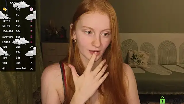 Snapshot of astoria_ross_ chatting on January 2025 01:13:01 PM astoria ross online show from January 2025 01:13:01 PM