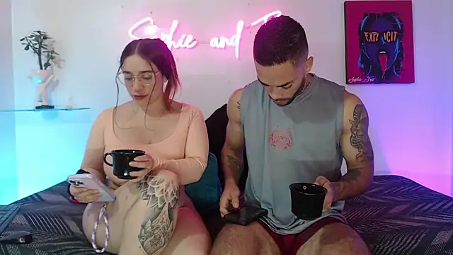 SophieFoxx17 online show from February 2026 01:07:02 PM