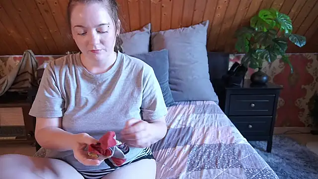 TessaWinter online show from June 2026 02:11:02 PM