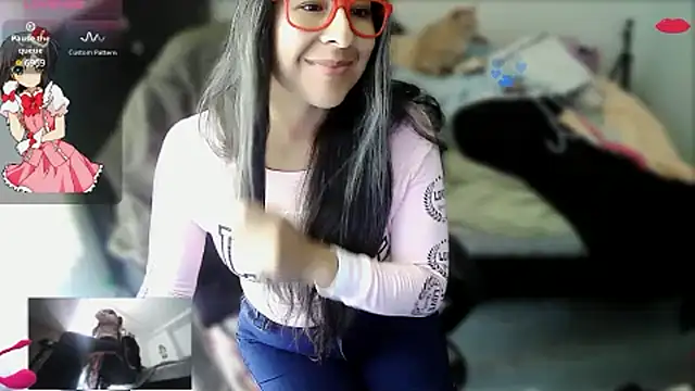 Snapshot of malishka18 chatting on March 2025 03:15:02 PM malishka18 online show from March 2025 03:15:02 PM