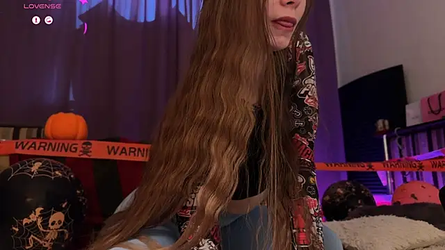 VeronikaAv online show from October 2025 02:23:02 AM