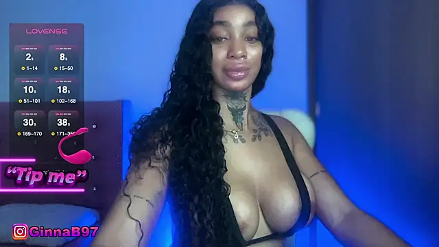 Snapshot of GinnaBolton chatting on September 2025 07:04:02 AM GinnaBolton online show from September 2025 07:04:02 AM