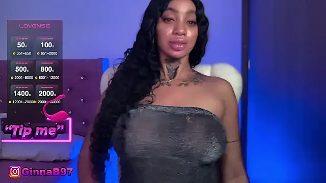 Snapshot of GinnaBolton chatting on September 2025 06:52:02 AM GinnaBolton online show from September 2025 06:52:02 AM