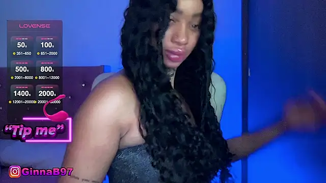 Snapshot of GinnaBolton chatting on September 2025 01:23:02 AM GinnaBolton online show from September 2025 01:23:02 AM