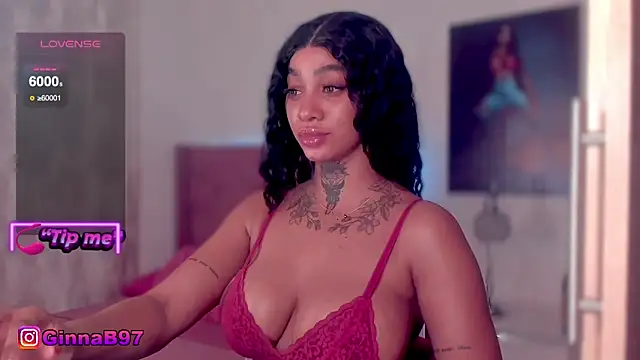 Snapshot of GinnaBolton chatting on November 2025 02:10:01 AM GinnaBolton online show from November 2025 02:10:01 AM