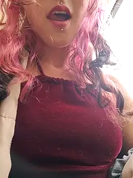  Laary online show from September 2025 08:53:02 PM