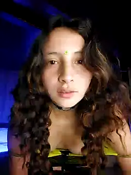  Laary online show from December 2024 10:53:01 PM