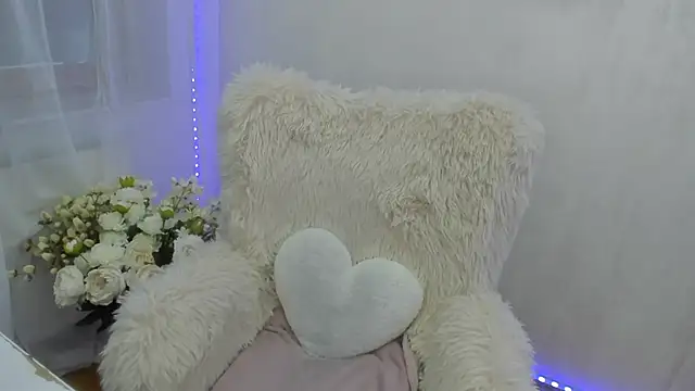 ElisaBaxter online show from April 2026 04:25:01 AM