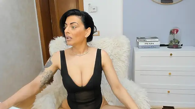 ElisaBaxter online show from March 2026 05:22:01 AM