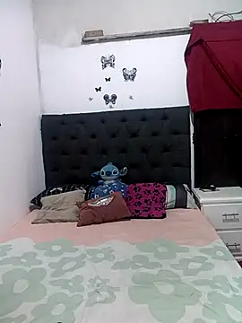 Nicolle Milf online show from March 2025 04:38:02 AM