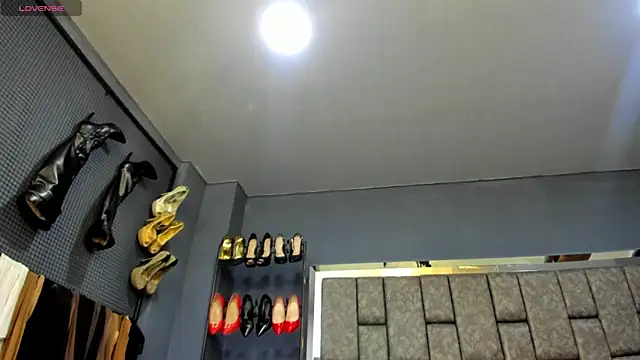 SSCARLETH  online show from May 2026 11:46:02 AM