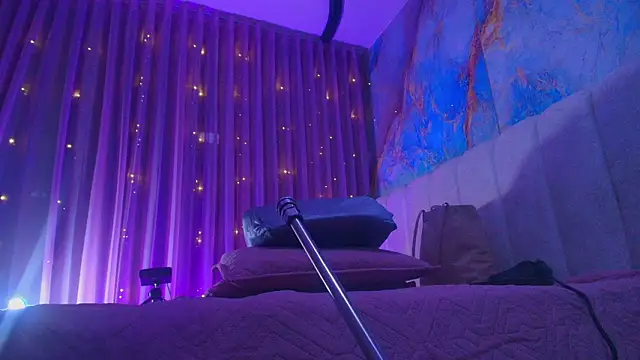 britanyy  online show from February 2026 03:07:02 AM