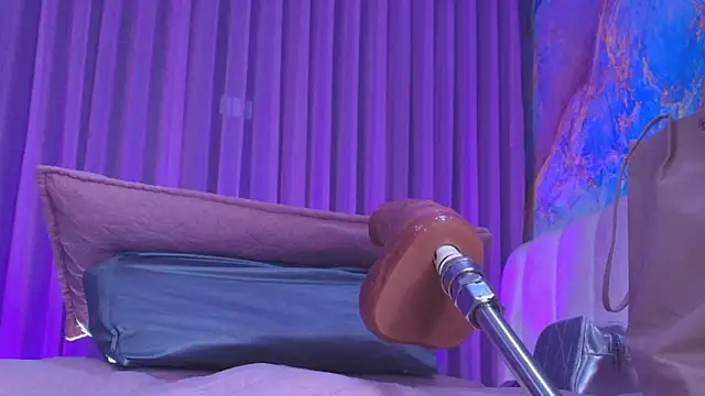 britanyy  online show from March 2026 03:09:02 AM