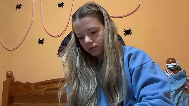 -veranito- online show from October 2025 01:57:01 AM