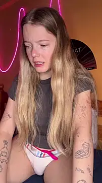 -veranito- online show from March 2026 09:11:01 PM