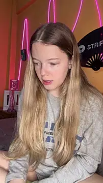 -veranito- online show from April 2026 03:08:01 AM