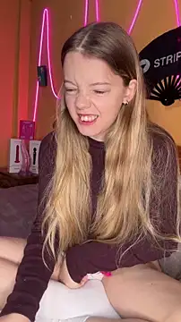 -veranito- online show from April 2026 03:08:01 AM