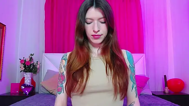 WildRedBerry online show from March 2026 08:01:01 AM