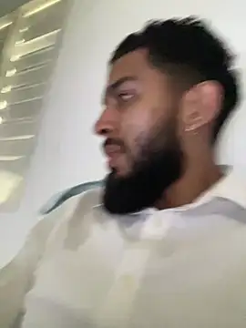 Alessandro  Rossi online show from February 2026 05:24:01 PM