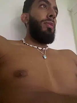 Alessandro  Rossi online show from February 2026 04:52:01 PM