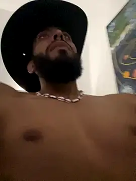 Snapshot of Alessandro__Rossi chatting on November 2025 08:23:02 PM Alessandro Rossi online show from November 2025 08:23:02 PM