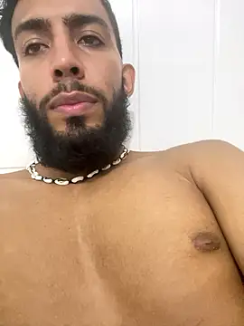 Alessandro  Rossi online show from January 2026 01:58:02 PM