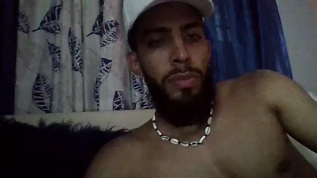 Snapshot of Alessandro__Rossi chatting on March 2025 11:31:02 PM Alessandro  Rossi online show from March 2025 11:31:02 PM