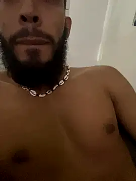 Snapshot of Alessandro__Rossi chatting on November 2025 09:40:02 PM Alessandro Rossi online show from November 2025 09:40:02 PM