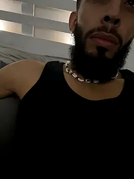 Snapshot of Alessandro__Rossi chatting on November 2025 04:45:02 AM Alessandro Rossi online show from November 2025 04:45:02 AM