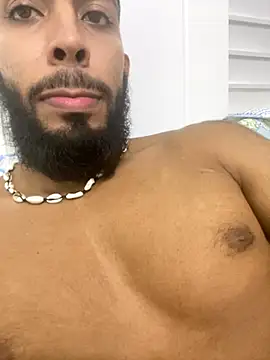 Snapshot of Alessandro__Rossi chatting on November 2025 08:01:02 PM Alessandro Rossi online show from November 2025 08:01:02 PM