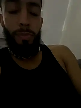 Snapshot of Alessandro__Rossi chatting on November 2025 04:38:01 AM Alessandro Rossi online show from November 2025 04:38:01 AM