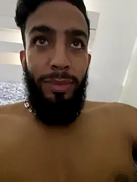 Snapshot of Alessandro__Rossi chatting on October 2025 11:55:01 AM Alessandro Rossi online show from October 2025 11:55:01 AM