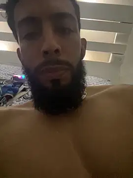 Snapshot of Alessandro__Rossi chatting on December 2025 06:01:02 PM Alessandro Rossi online show from December 2025 06:01:02 PM