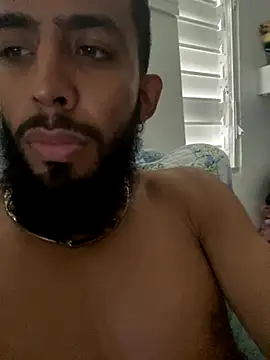 Snapshot of Alessandro__Rossi chatting on October 2025 03:22:01 PM Alessandro Rossi online show from October 2025 03:22:01 PM