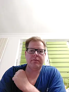 Snapshot of AnnualSunrise chatting on February 2025 07:52:01 PM AnnualSunrise online show from February 2025 07:52:01 PM