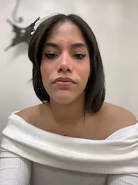 Snapshot of _Eurekaa_ chatting on February 2025 03:53:01 PM Eurekaa online show from February 2025 03:53:01 PM