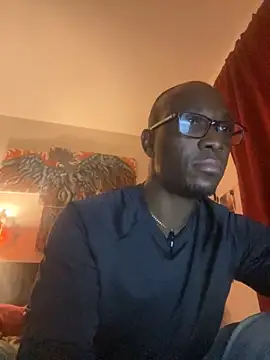 Snapshot of KingB8r chatting on October 2025 11:05:02 PM KingB8r online show from October 2025 11:05:02 PM