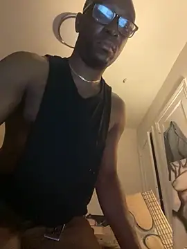 Snapshot of KingB8r chatting on October 2025 05:06:01 AM KingB8r online show from October 2025 05:06:01 AM