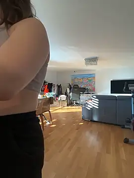 TheCinderella online show from February 2026 02:44:01 PM