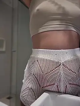 TheCinderella online show from February 2026 04:11:02 AM